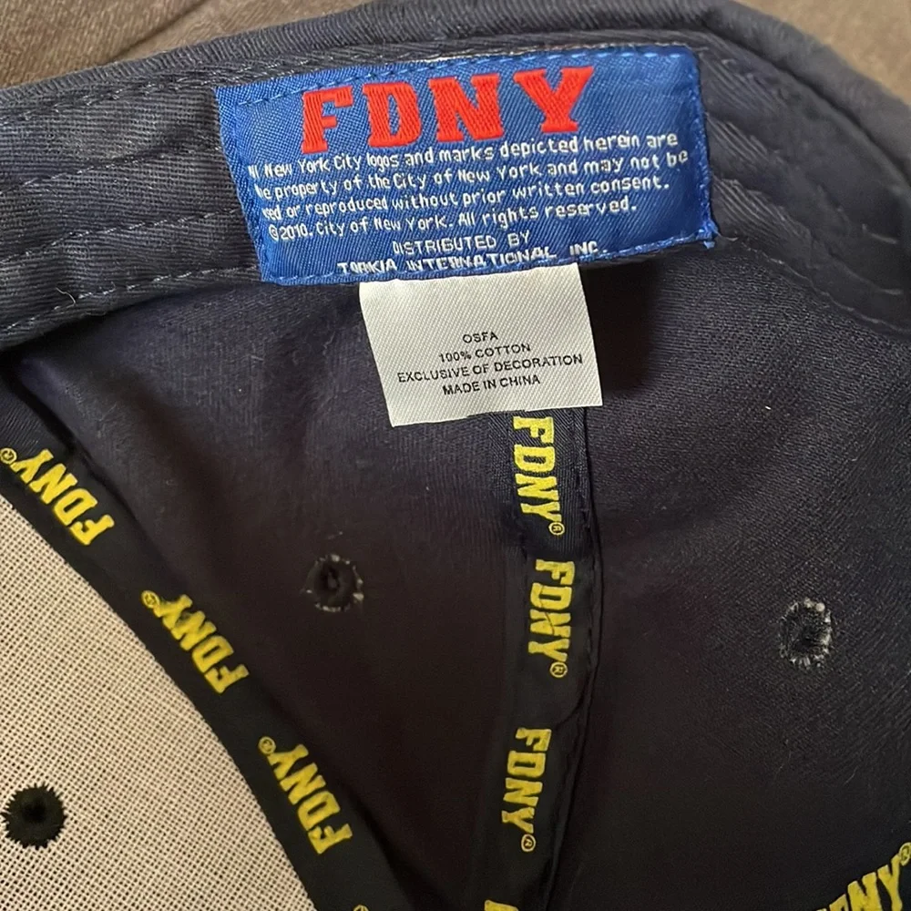 NWOT FDNY Fire 🔥 Department City Of New York Adjustable 🧢 Hat - Picture 3 of 4